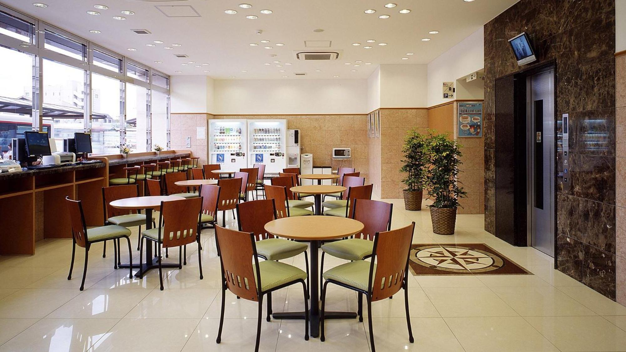 Toyoko Inn Higashi-Hiroshima Saijo Ekimae Eksteriør billede